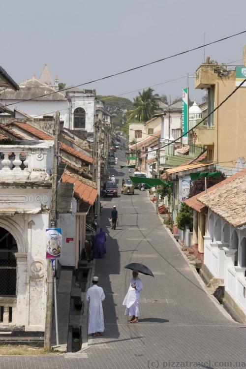 Streets inside the Galle Fort