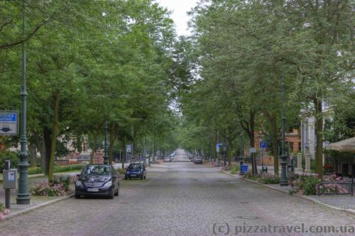 Красива вулиця Hegelstrasse