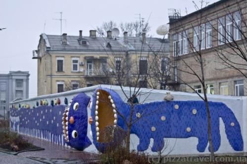 Cats on the Peizazhna (Landscape) Alley