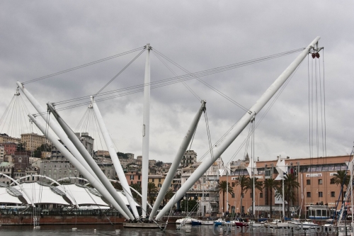 Bigo airlift in Genoa