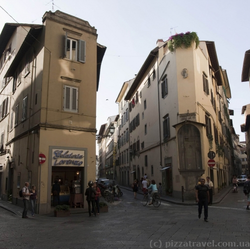 Streets in the old city of Florence