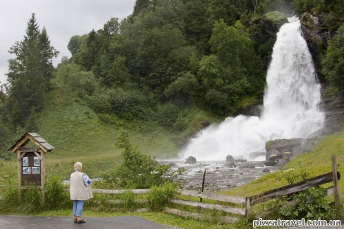 Steinsdalsfossen Waterfall