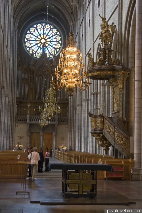 Uppsala Cathedral (1260-1435)