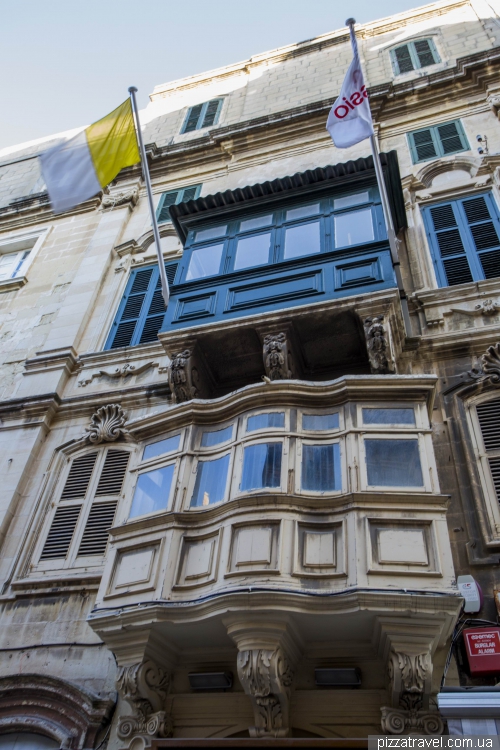Balconies of Valletta