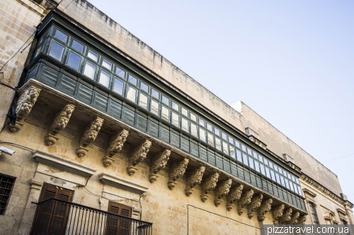 Balconies of Valletta