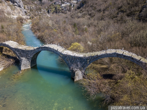 Plakidas Bridge