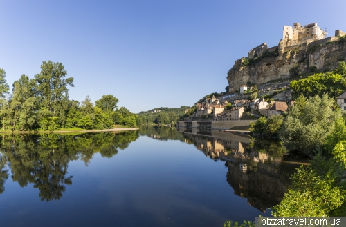 Замок Бейнак (Chateau de Beynac)