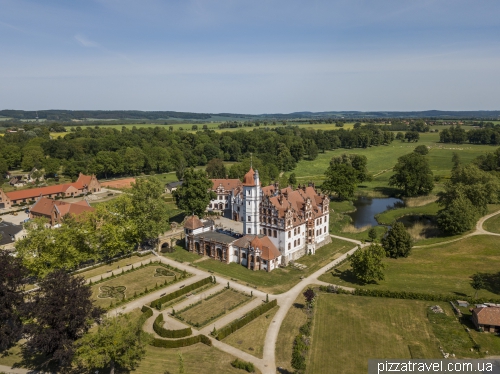 Basedow Castle (Schloss Basedow)