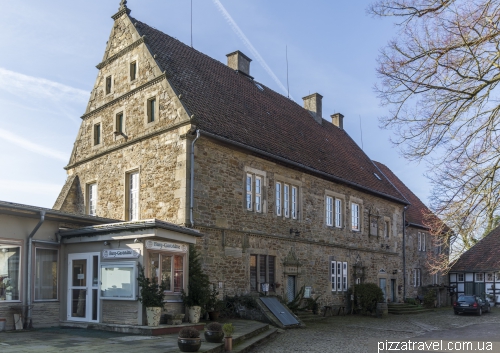 Замок Шаумбург (Burg Schaumburg)