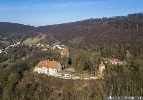 Замок Шаумбург (Burg Schaumburg)