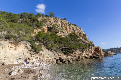 Пляж Бланка (Cala Blanca)