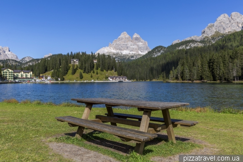 Озеро Мізуріна (Lago di Misurina)