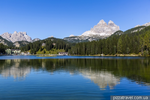 Озеро Мізуріна (Lago di Misurina)