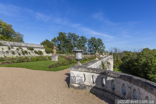 Замок Валансе (Chateau de Valencay)
