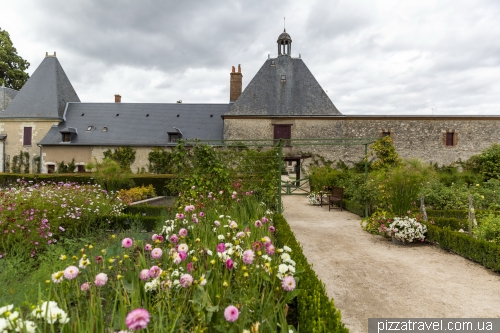 Замок Шеверні (Chateau de Cheverny)