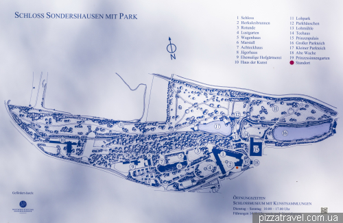 Палац та парк Зондерсхаузен (Schloss Sondershausen)