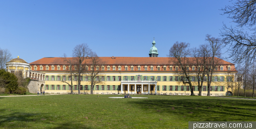 Палац та парк Зондерсхаузен (Schloss Sondershausen)