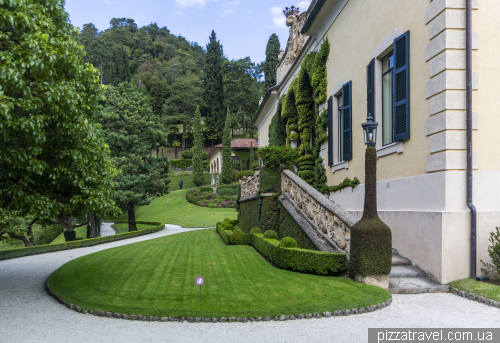 Вілла Балб'янелло (Villa del Balbianello)