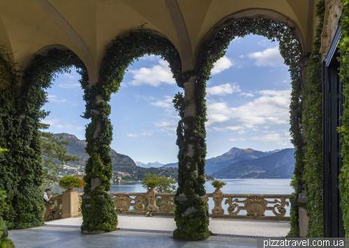Вілла Балб'янелло (Villa del Balbianello)