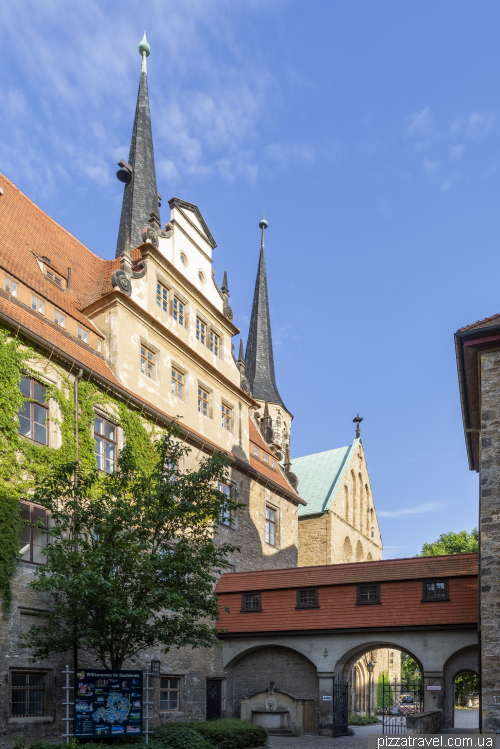 Castle and park in Merseburg