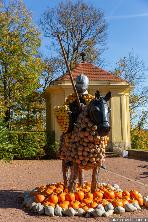 Lichtenwalde Castle and Park