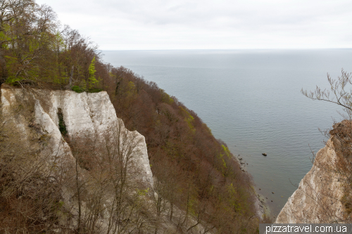 Viewing platform above the chalk rock Königsstuhl