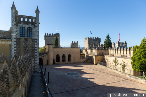 Almodóvar del Río Castle (Castillo Almodóvar del Río)