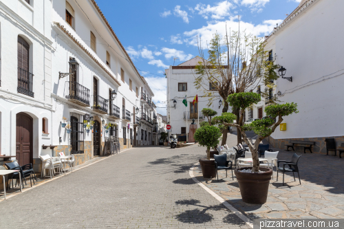 Casares