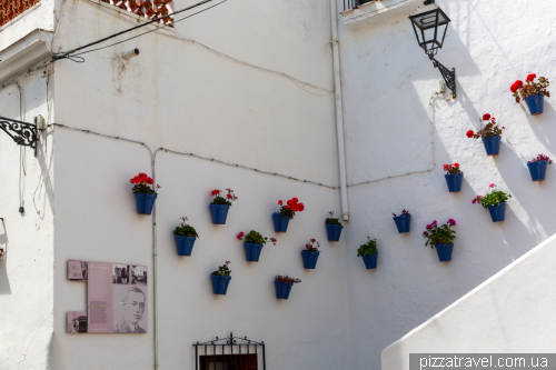 Casares