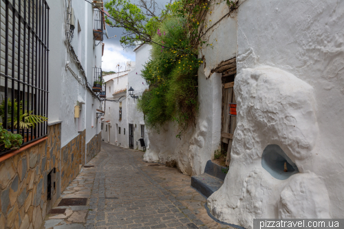 Casares