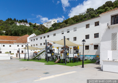 Casares