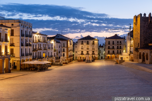 Caceres