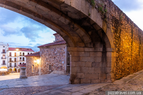 Caceres