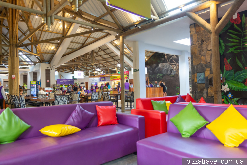 Парк активних розваг Долина квітів (La Vallée Des Couleurs Nature Park)