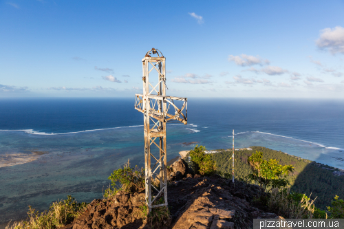 Похід на гору Ле Морн Брабан (Le Morne Brabant)