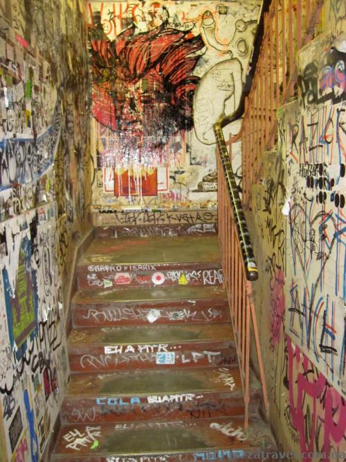 Unexpected interior (Hackesche Hoefe in Berlin)